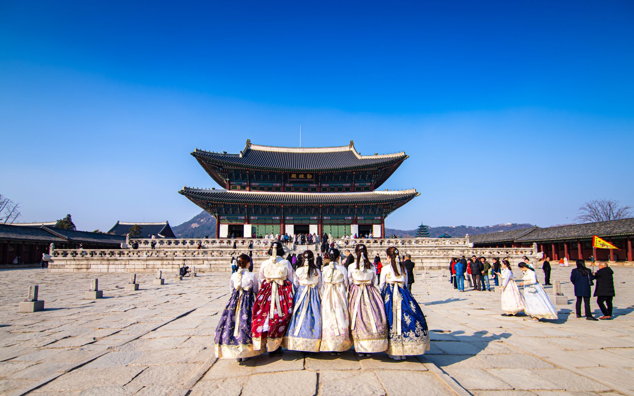 beautiful-seoul-trip-gyeongbokgung-palace-2025-03-08-04-49-32-utc