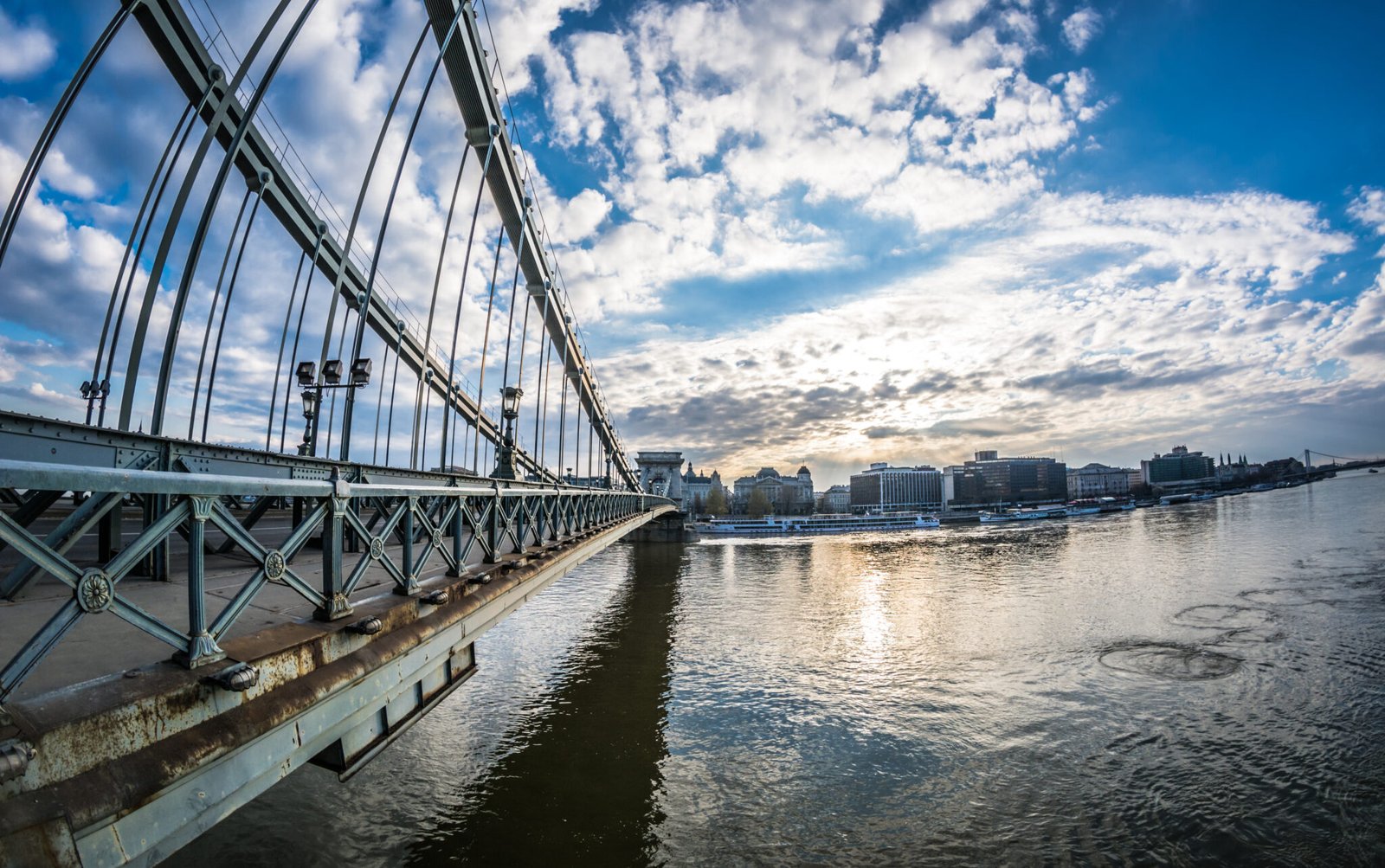 Chain Bridge across the Danube river in Budapest, Hungary.