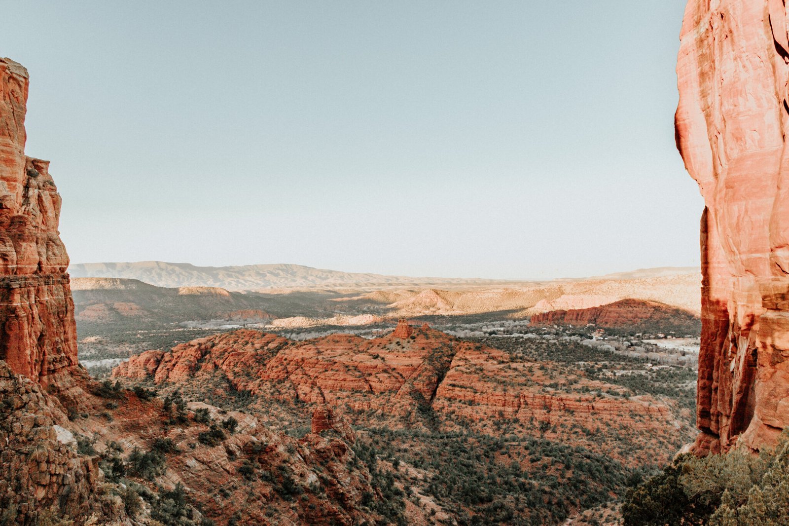 red-rocks-in-sedona-2024-12-01-17-17-29-utc