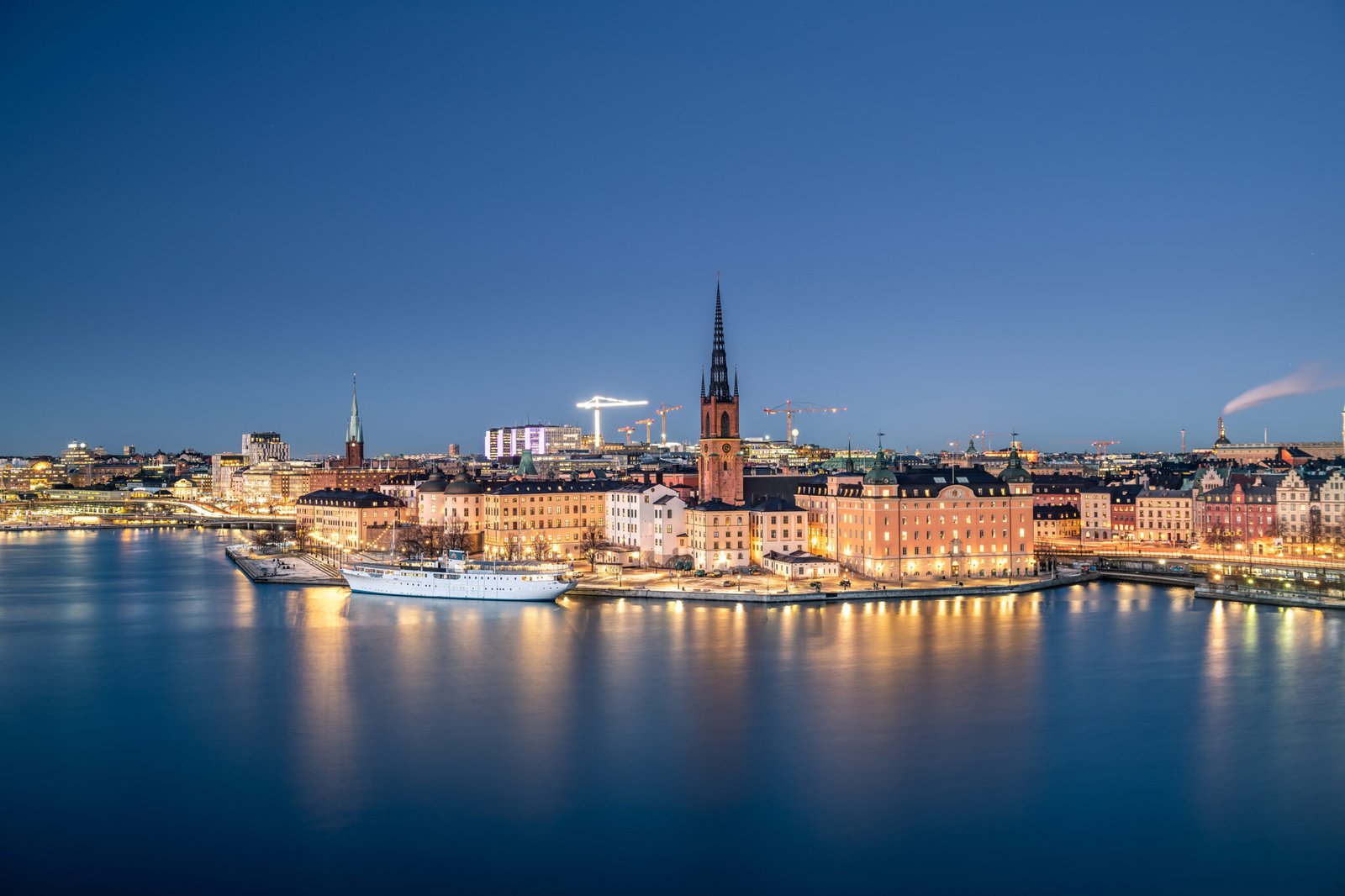stockholm-city-skyline-in-sweden-2024-10-18-04-16-23-utc