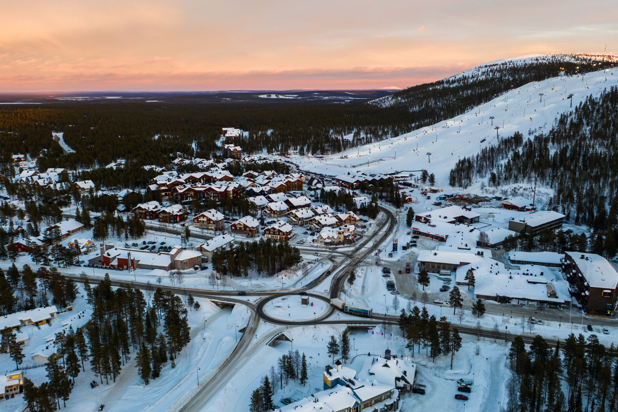 levi-winter-sunset-01-2026-03-18-09-48-31-utc